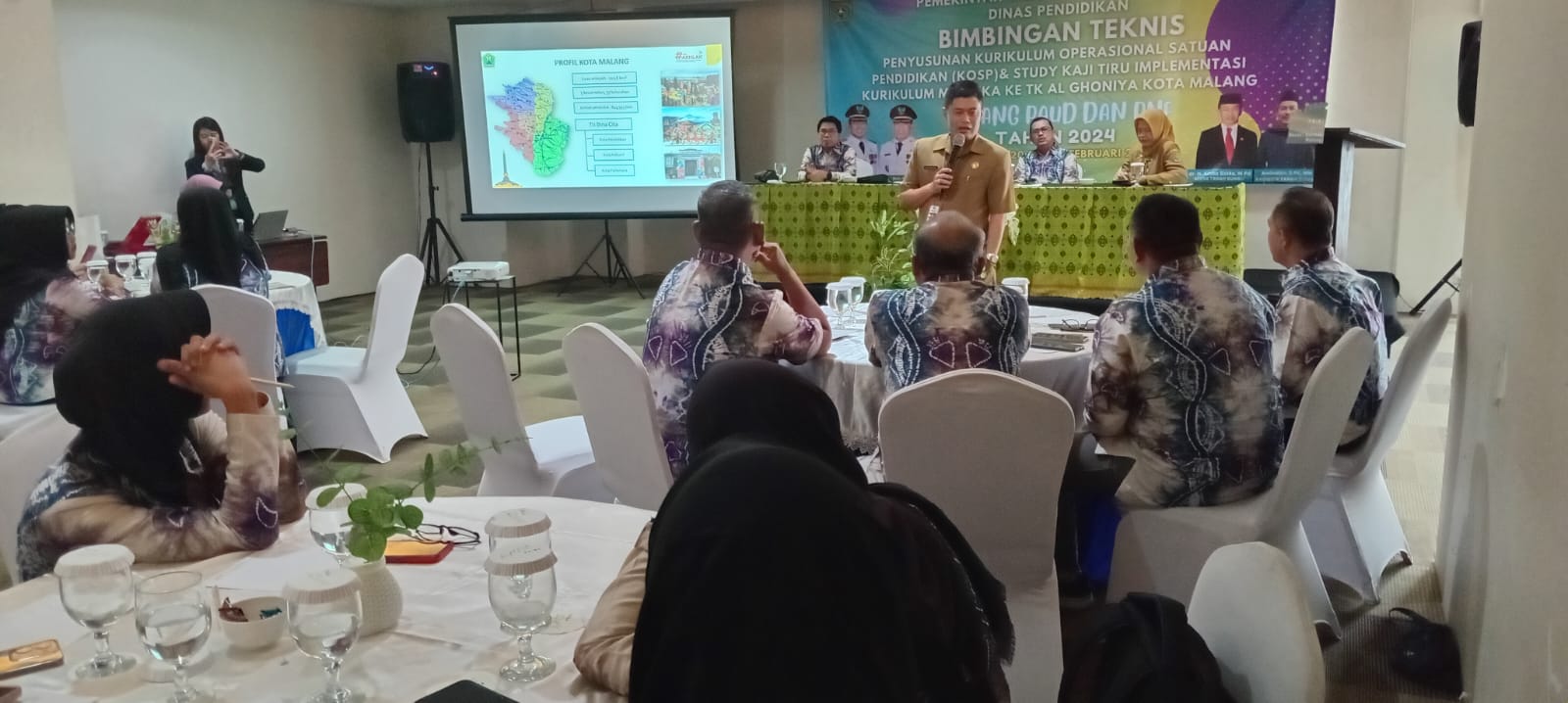 Bimtek Penyusunan Kurikulum Operasional Satuan Pendidikan (KOSP) dan Studi Kaji Tiru implementasi Kurikulum Merdeka
