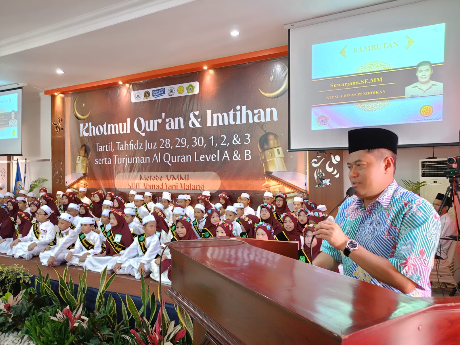 Mas Kadin Hadiri Khotmul Qur'an dan Imtihan SDIT Ahmad Yani